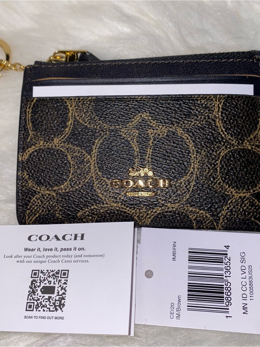 Coach Mini Skinny Id Case In Loved Signature Canvas New with tags - Picture 2 of 12